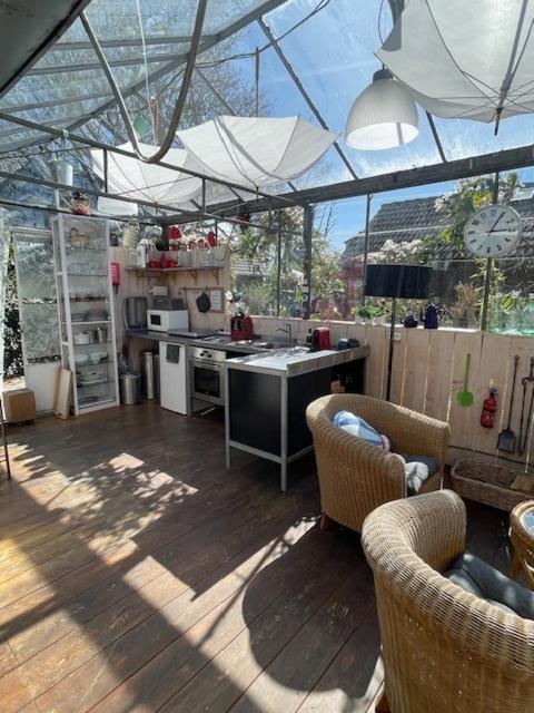 Vrijstaande Accommodatie Glamping De Kas Inn Hank Экстерьер фото